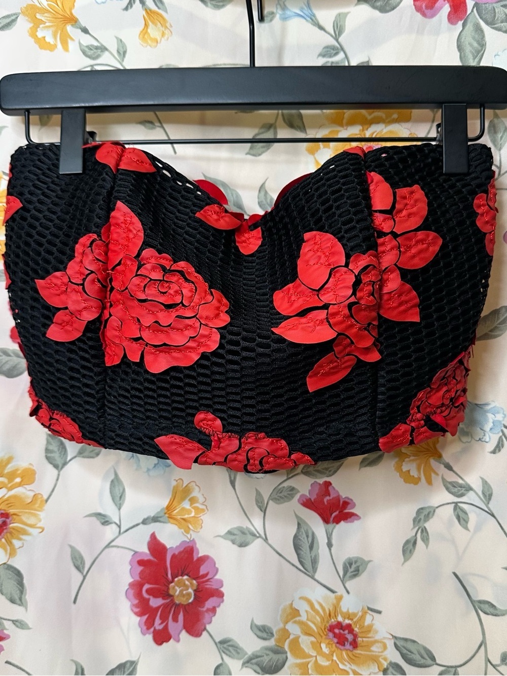 MYSTIC | Black Mesh Rose Strapless Crop | Size M/L | Great Condition